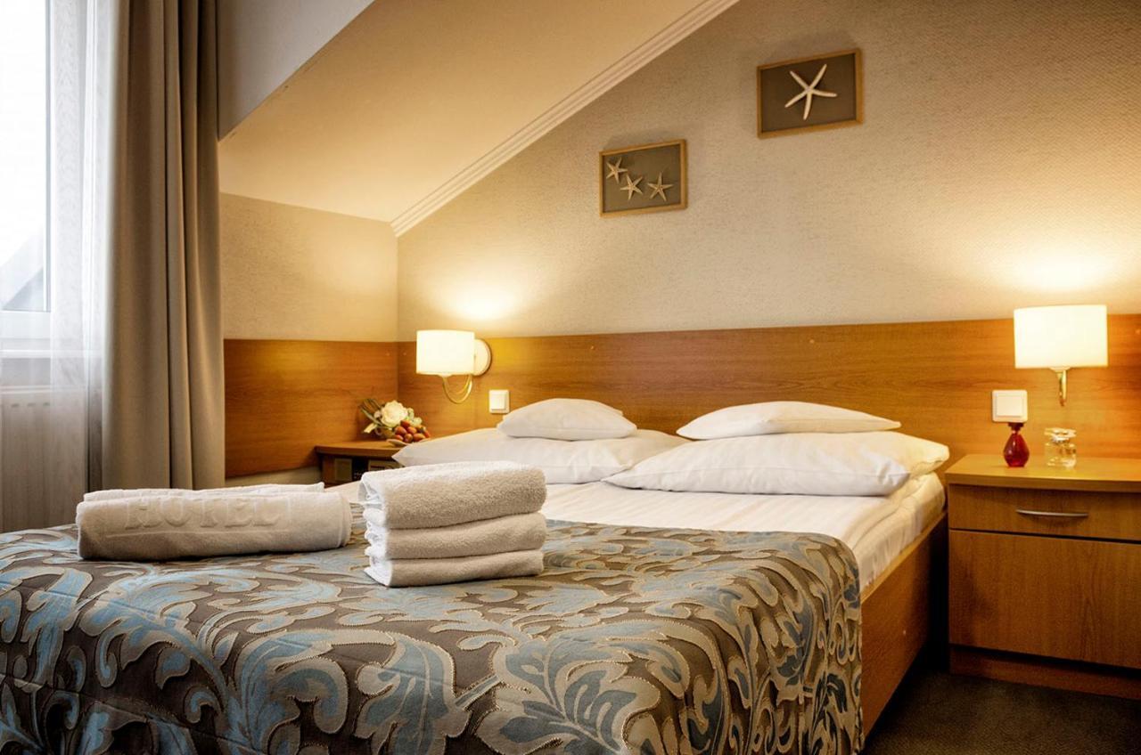 Hotel La Siesta & Medical Spa Jastrzebia Gora Exterior foto