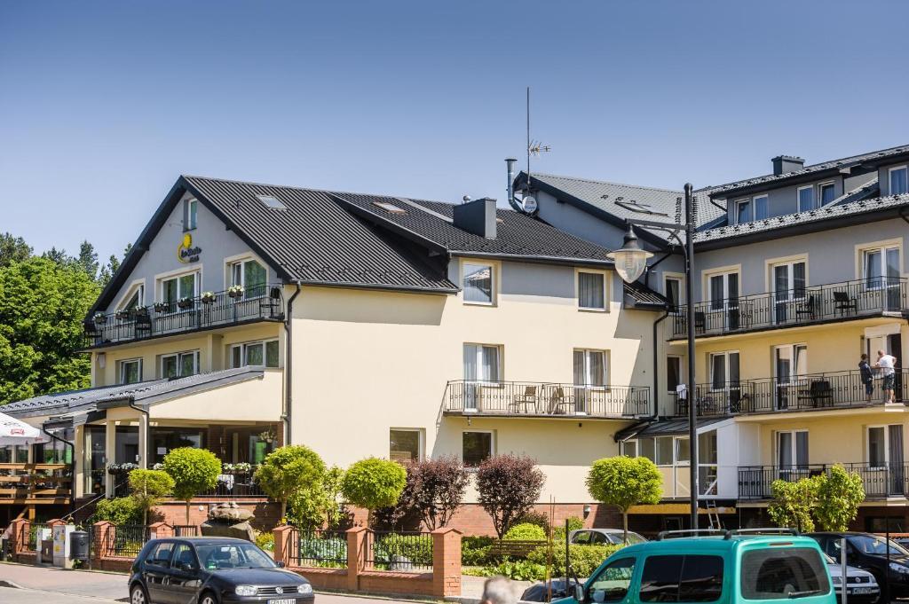 Hotel La Siesta & Medical Spa Jastrzebia Gora Exterior foto